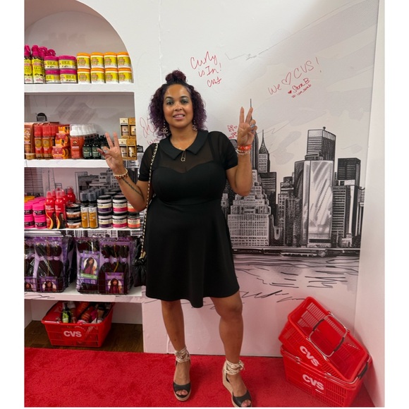 lululemon athletica Dresses & Skirts - CYBER MONDAY SALES START N O W! 50% off and MORE on SELECT ITEMS